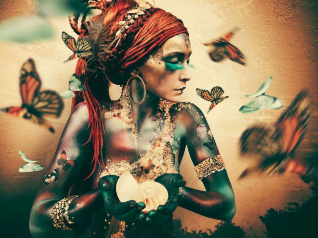 Jaime Ibarra - Woman with Butterflies - Art Center Hoorn